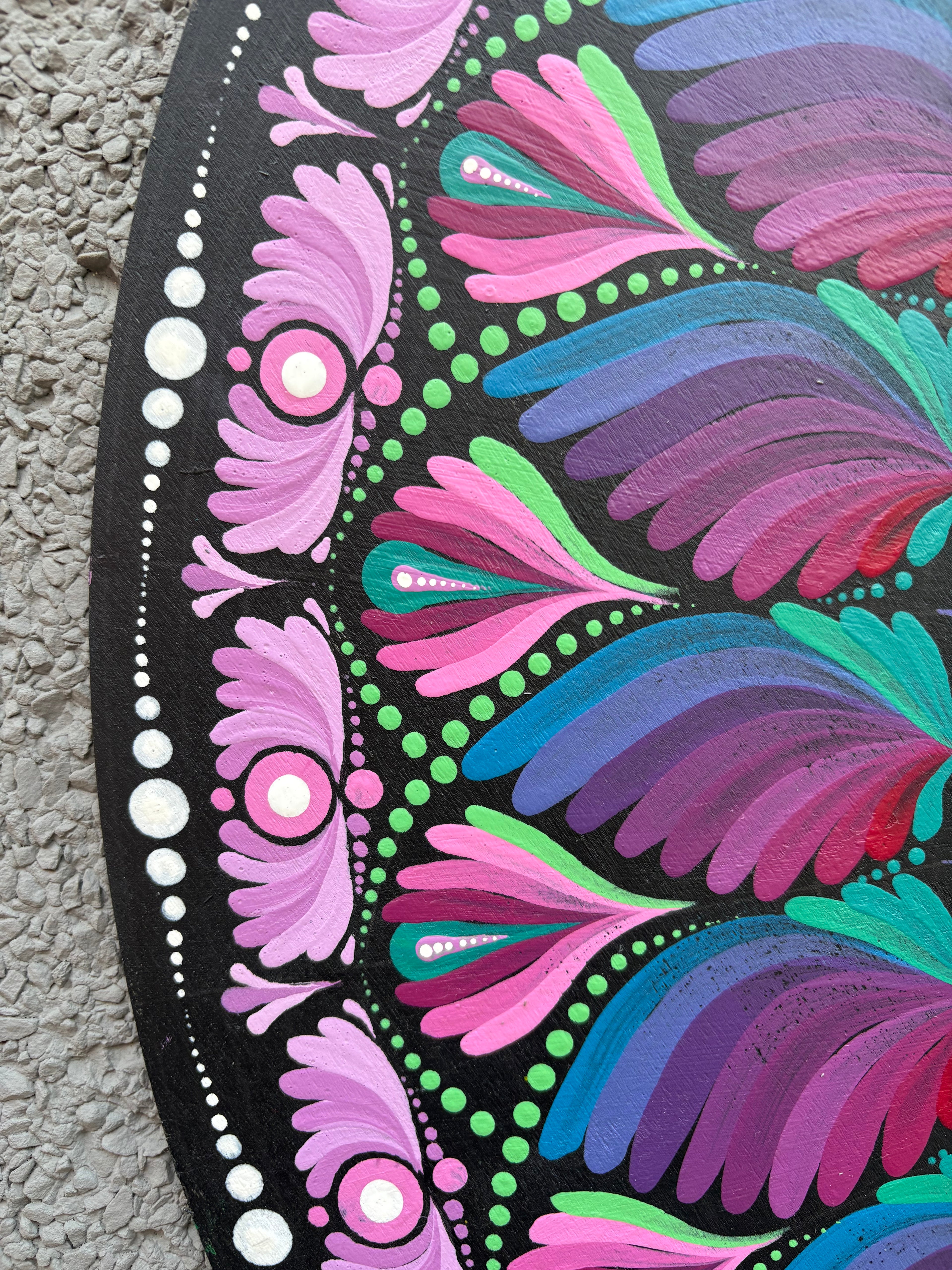 Mandala original · 60 cm · Acrílico sobre madera